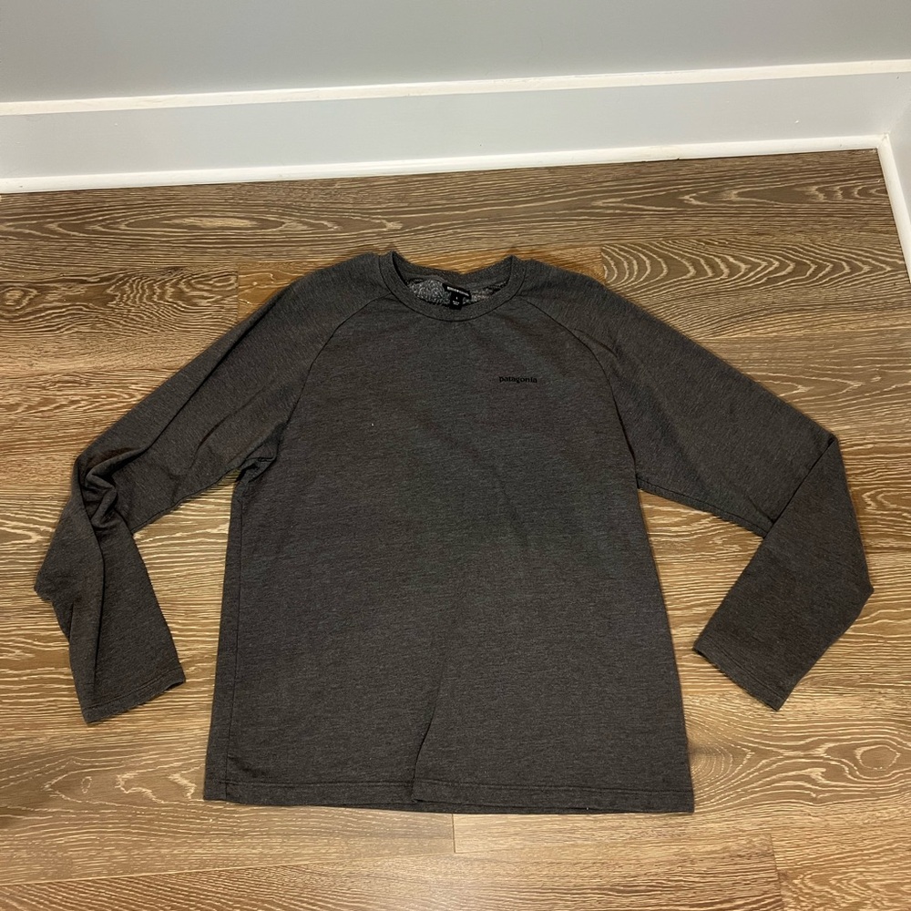 Patagonia crew neck